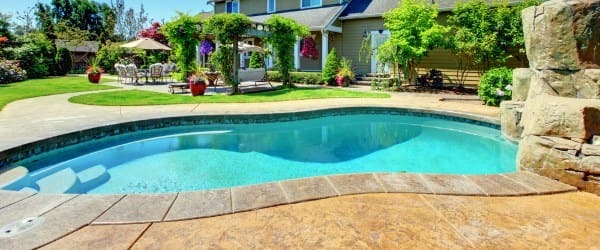 piscine haricot