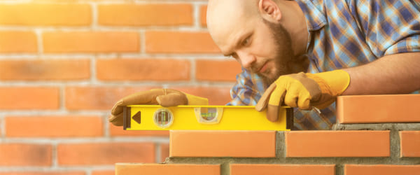 mur brique construction